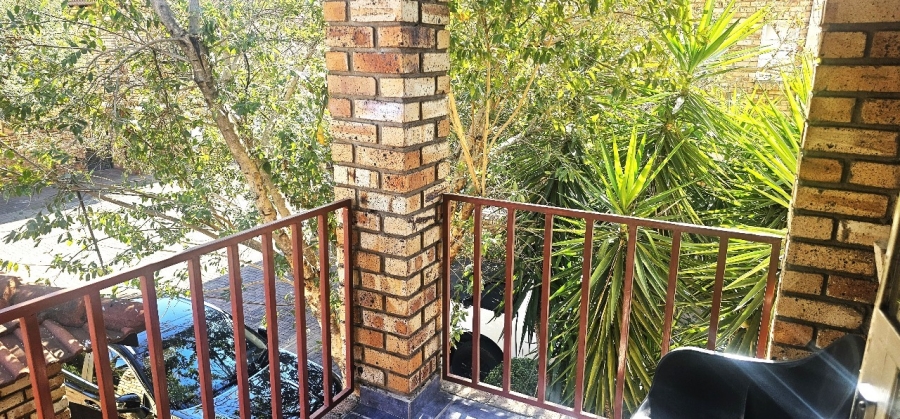 To Let 3 Bedroom Property for Rent in Waterval East North West